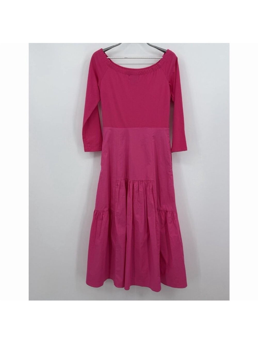 Tuckernuck Hot Pink Marissa Tiered Midi Dress size M Medium Off-the-Shoulder